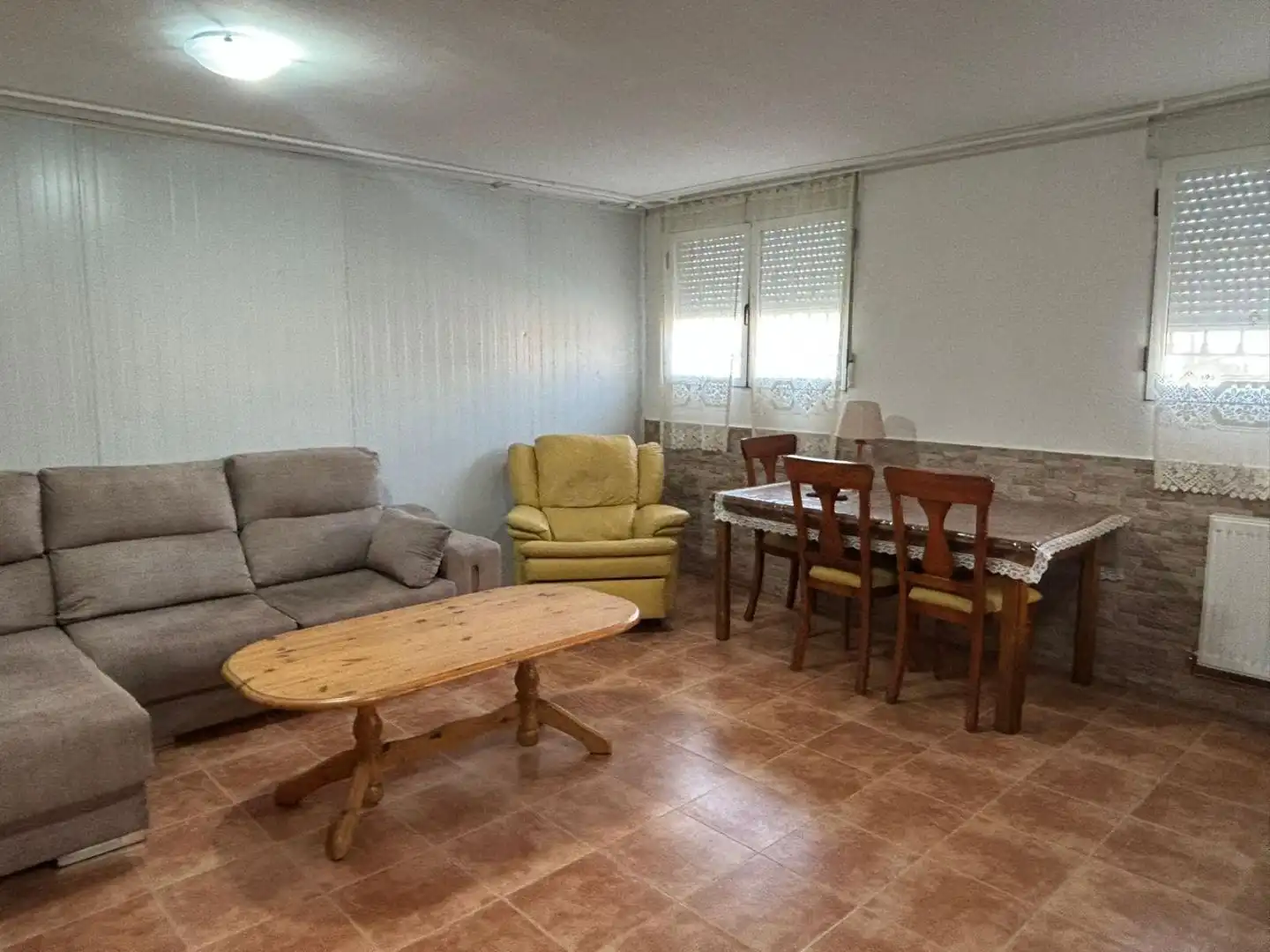 Casa adosada en  Calle Héroe de Cascorro 16 - Foto 4