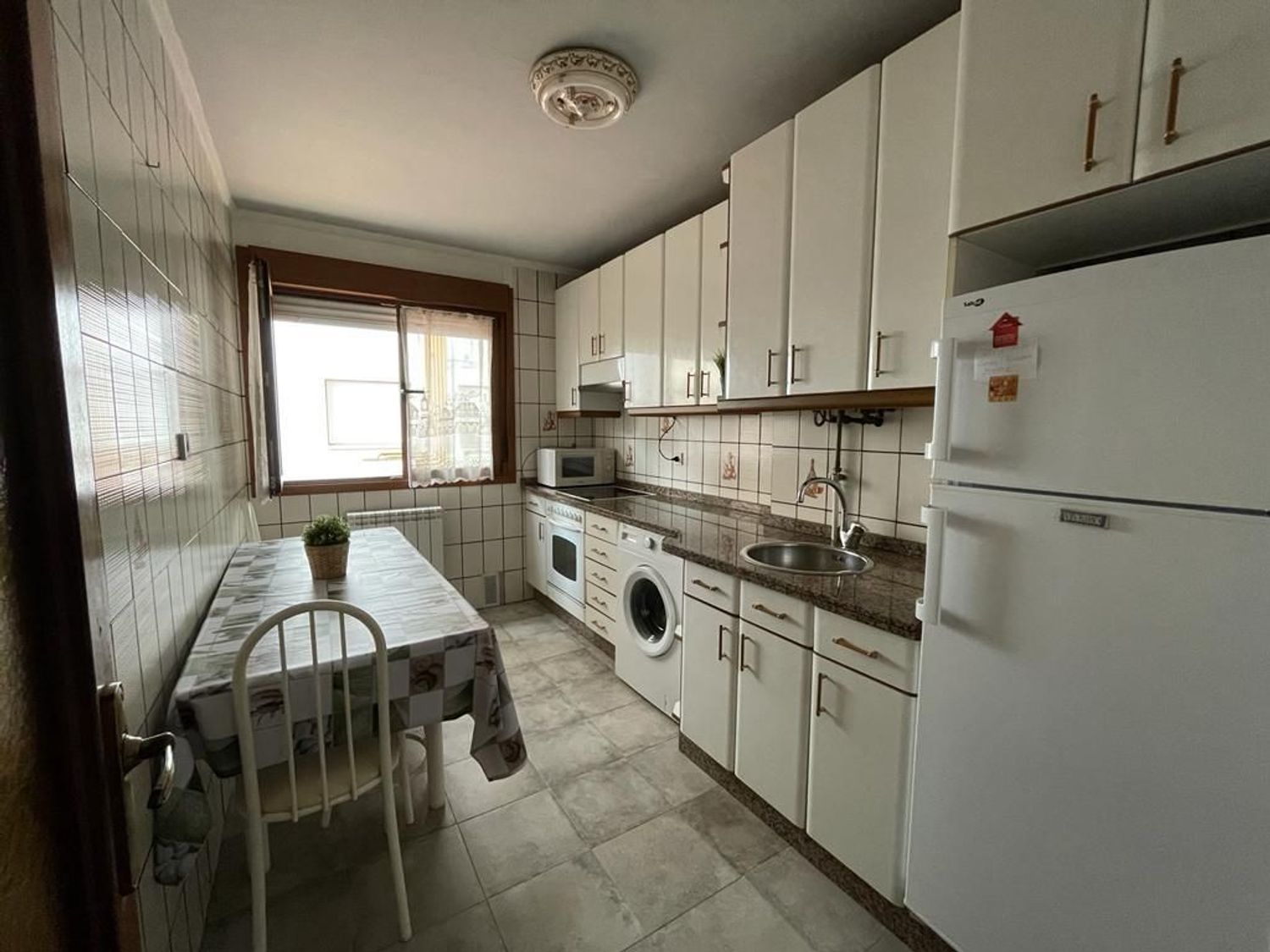Piso en Calle Aureliano San Román, 15, Milán-Pumarín, Oviedo - Foto 1