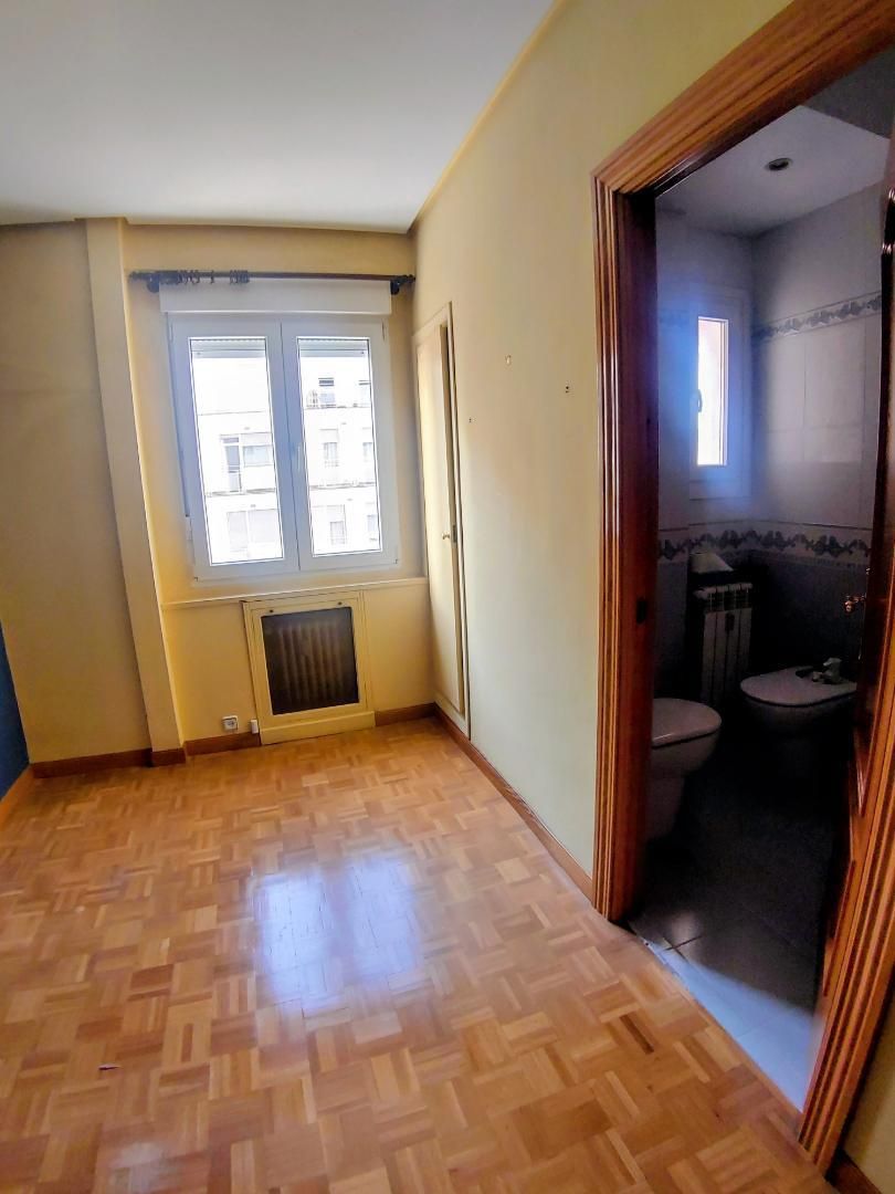 Piso en  Calle de Santander 5 - Foto 6