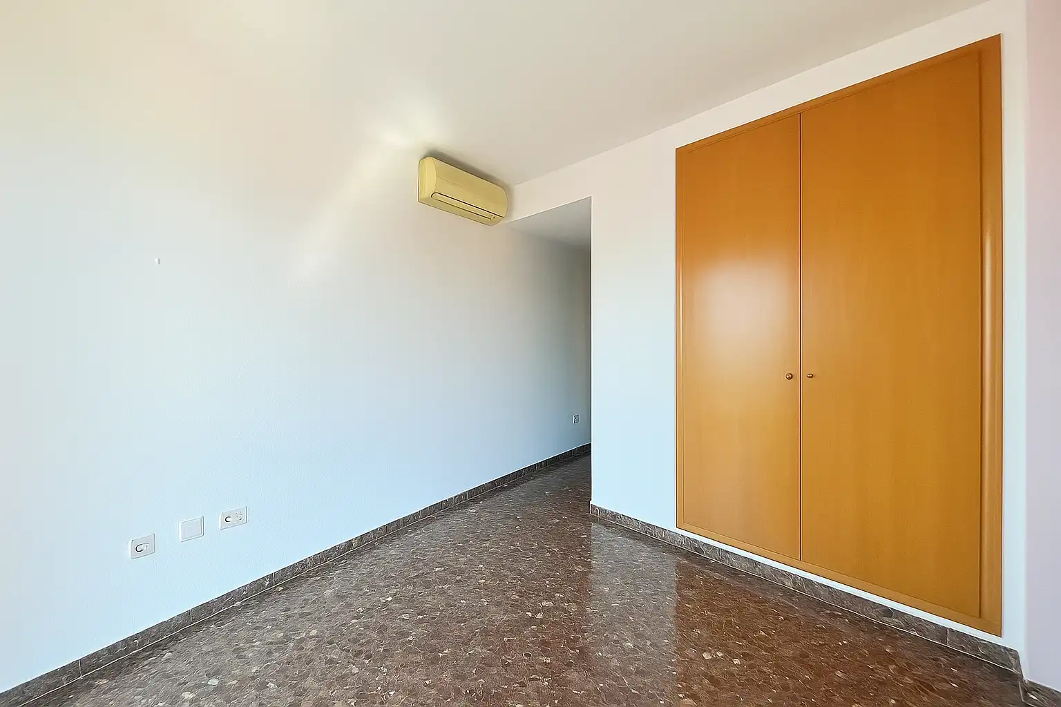 Piso en  Carrer Pintor Sorolla 18 - Foto 12