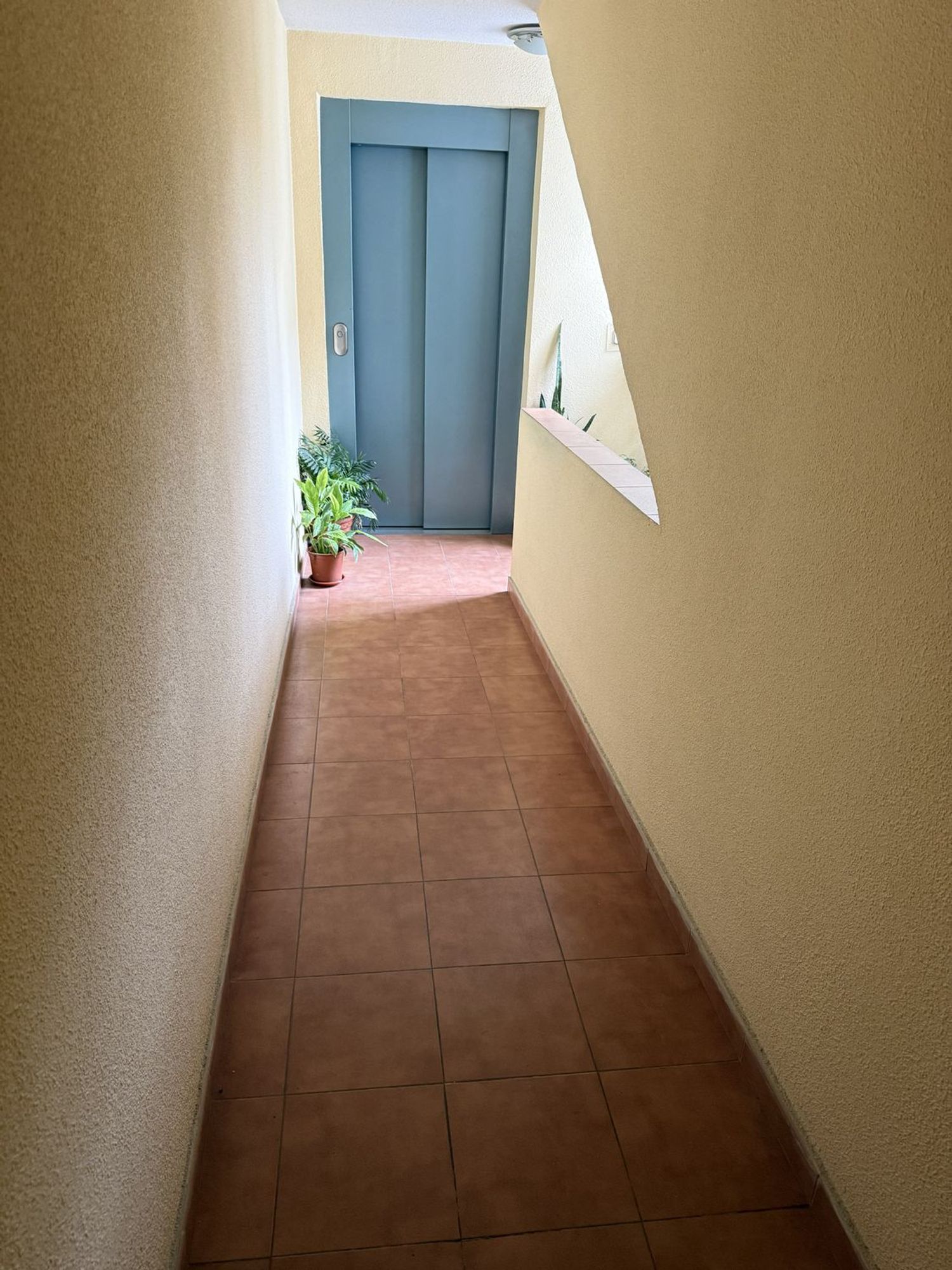 Piso en calle de Cuart de Poblet, 13 - Foto 23