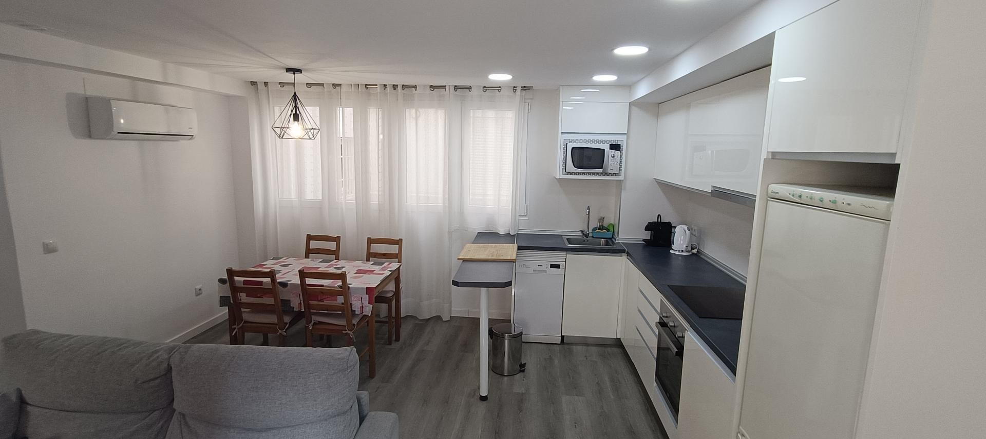 Apartamento en  Carrer d' Antonio Ponz 114