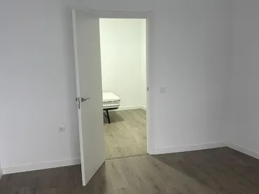 Apartamento en  Calle las Cortes 13 - Foto 8