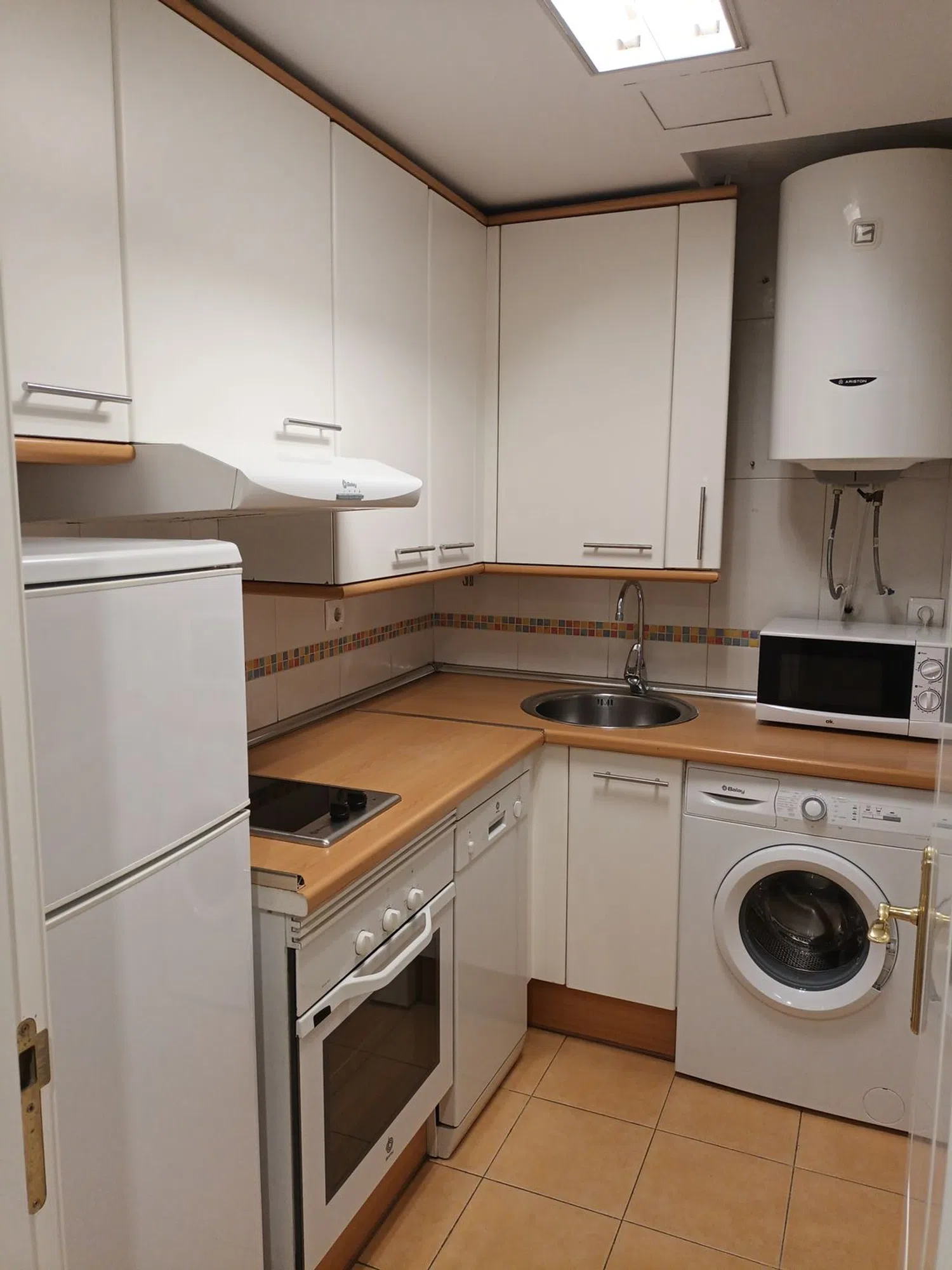 Piso en calle de Campezo, 14 - Foto 5