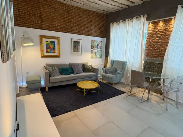Piso en Calle Virtudes, Almagro - Foto 3