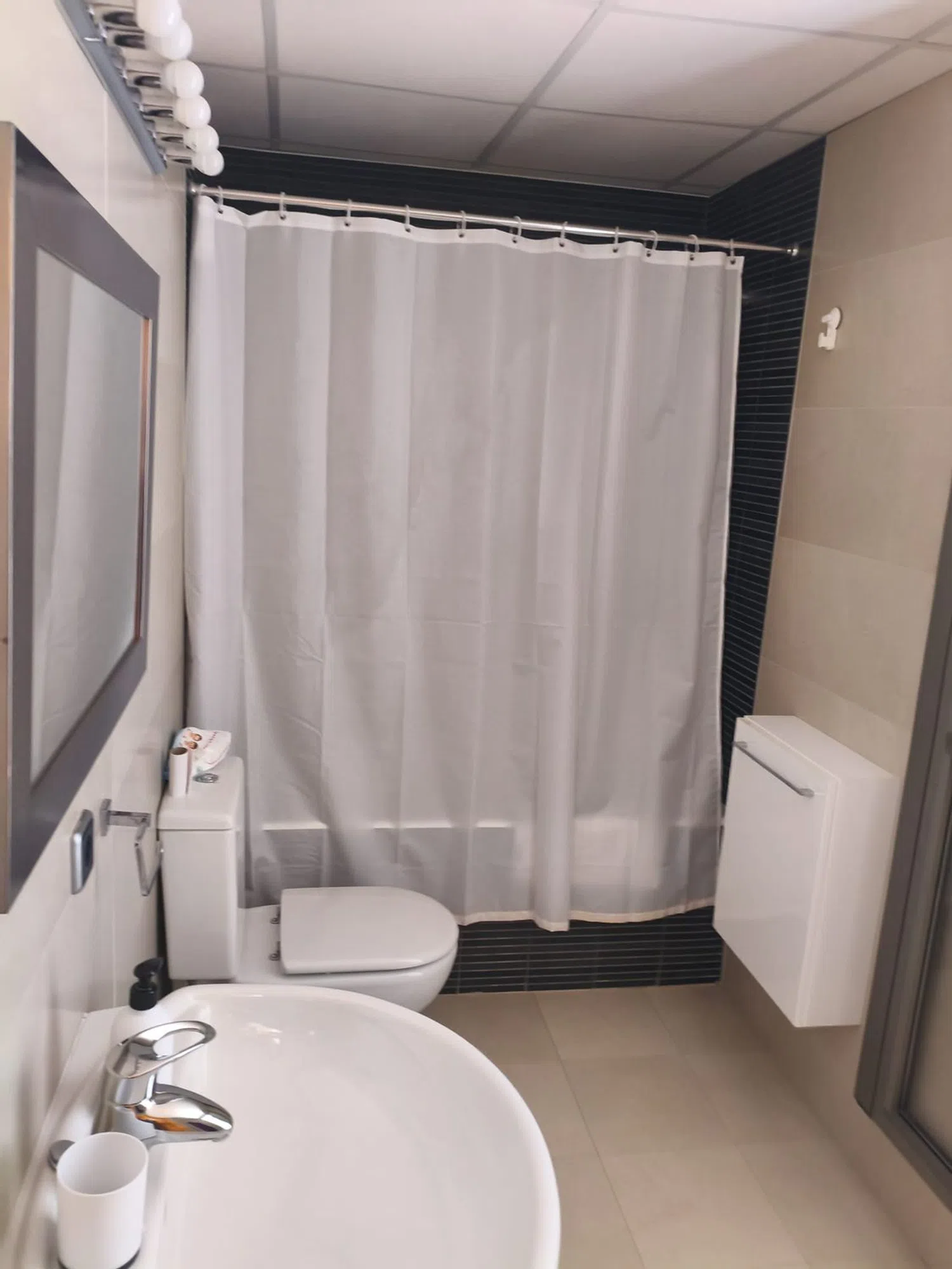 Chalet adosado en Urb. residencial la plata Barrio Palmete-Padre Pío-Hacienda San Antonio - Foto 14