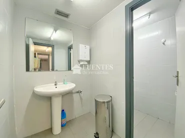 Local comercial en  Calle  Colombia - Foto 15