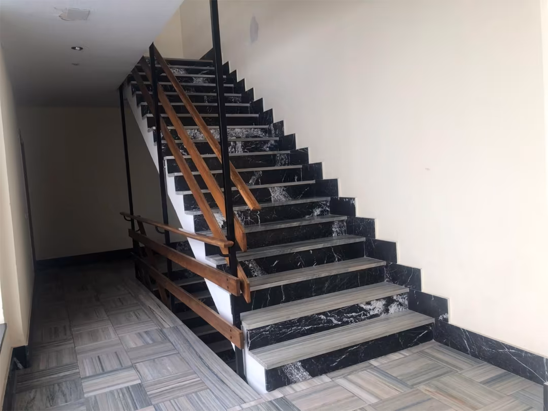 Piso en  Calle de Galileo 47 - Foto 13