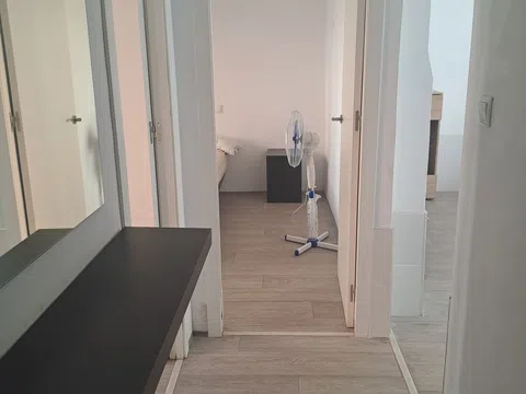 Piso en plaza José María Trenco, 3