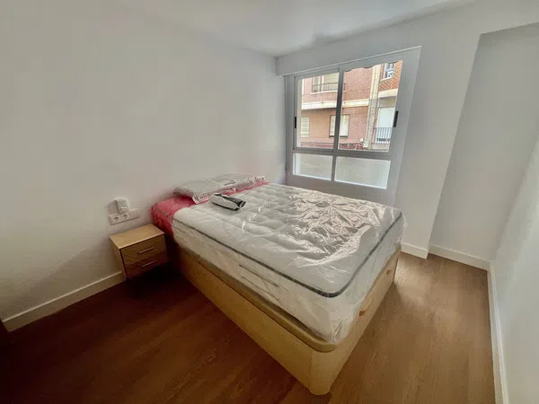Piso en Calle Pablo Picasso, 40, Sector V-El Canal - Foto 3