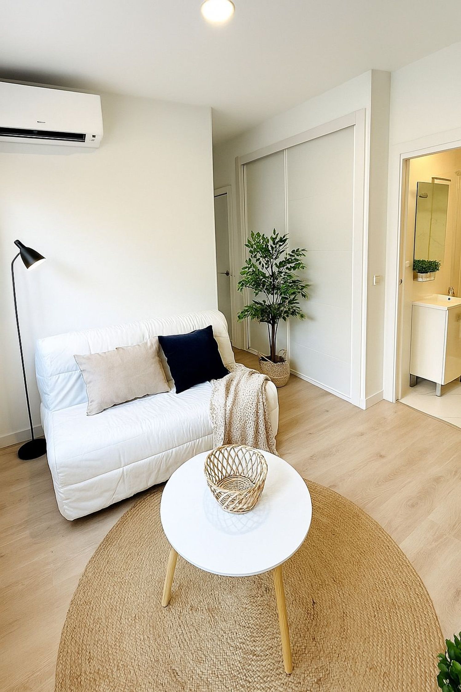 Piso en paseo de la Dirección, 88