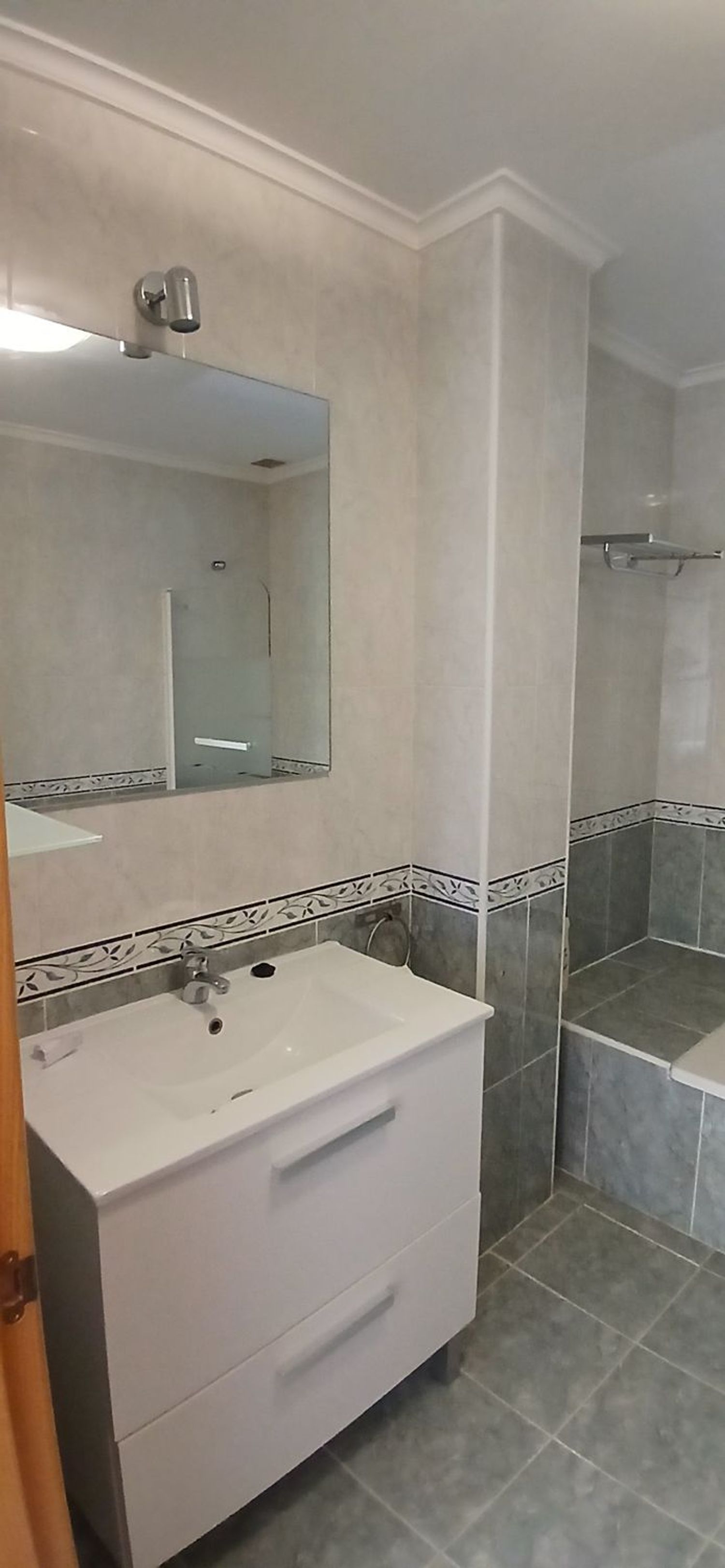 Chalet adosado en Arriondas - Foto 12