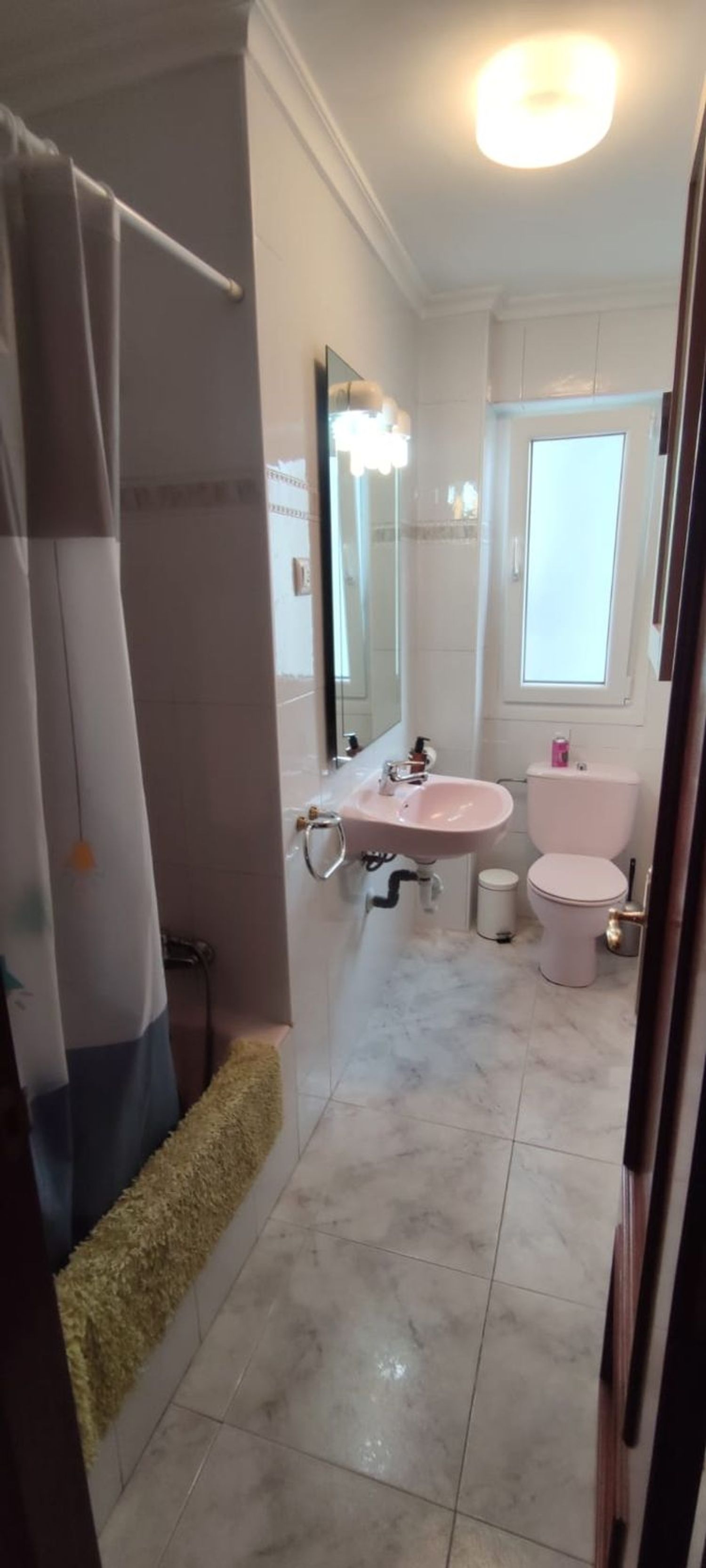 Piso en calle Juan del Castillo, 20 - Foto 1