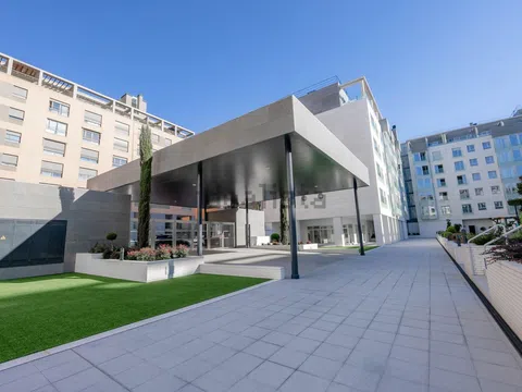 Piso en calle Azofra, 10  Planta 4