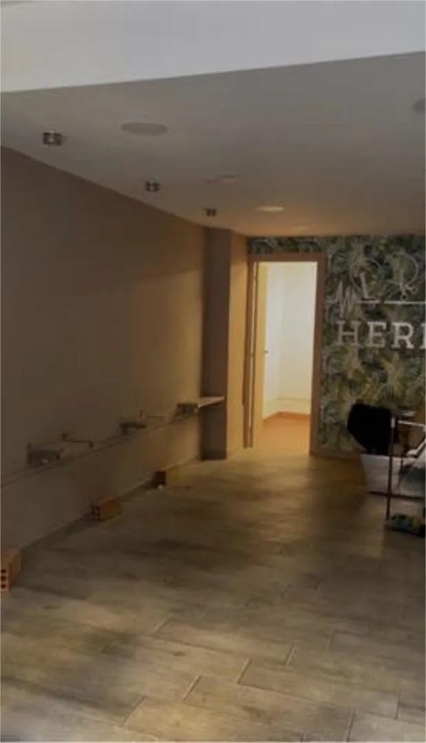 Local comercial en Gran via del hospitalet - Foto 6