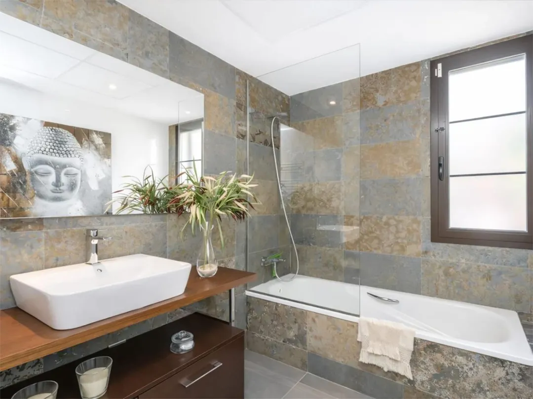 Casa adosada en  Carrer Lisboa 5 - Foto 15