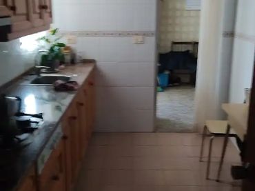 Piso en  Carrer de Joan d'Àustria 17 - Foto 2