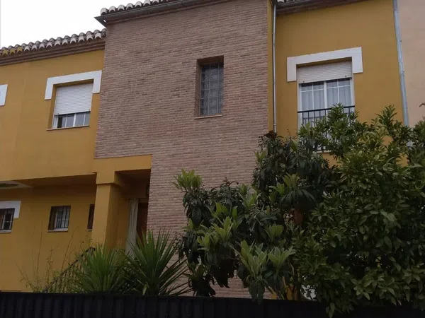 Chalet adosado en Calle pablo neruda, 14 - Foto 4
