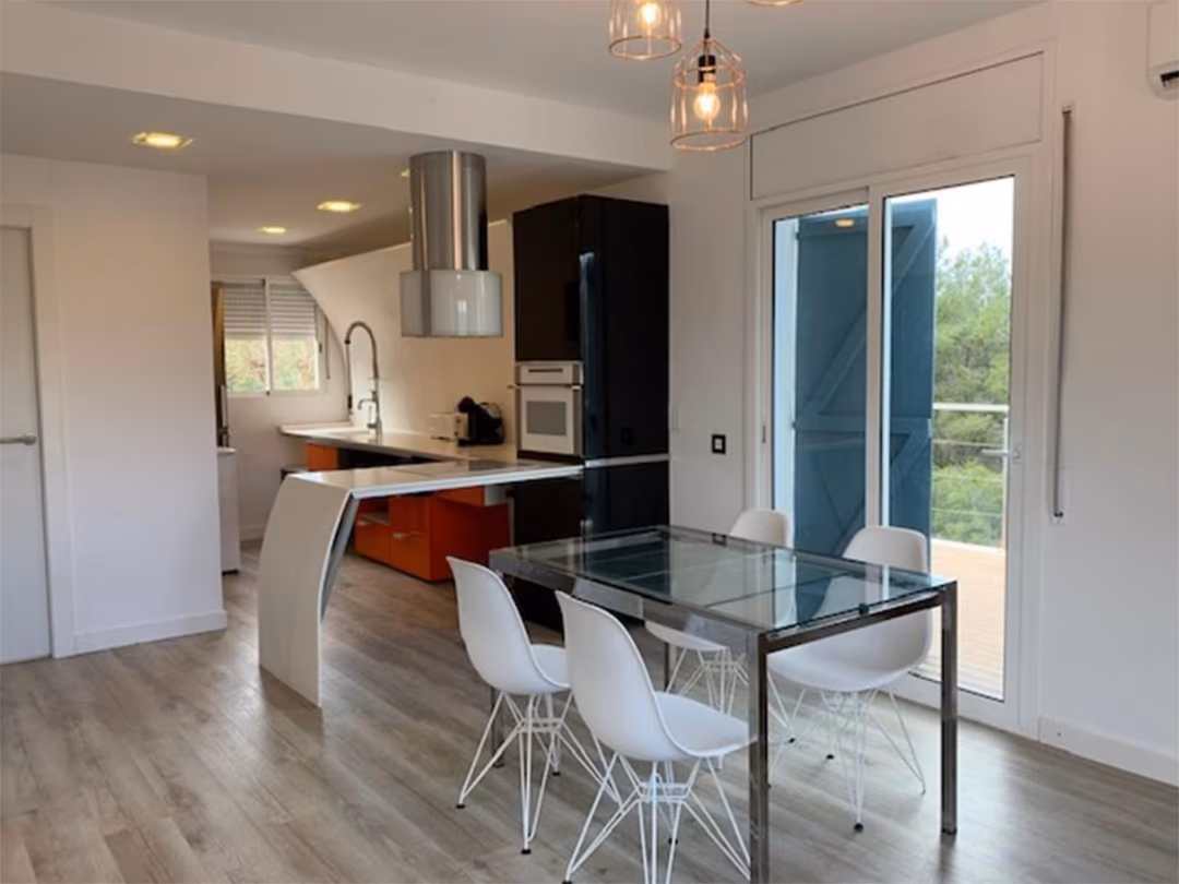 Chalet en  Avinguda de Sitges 23 - Foto 6