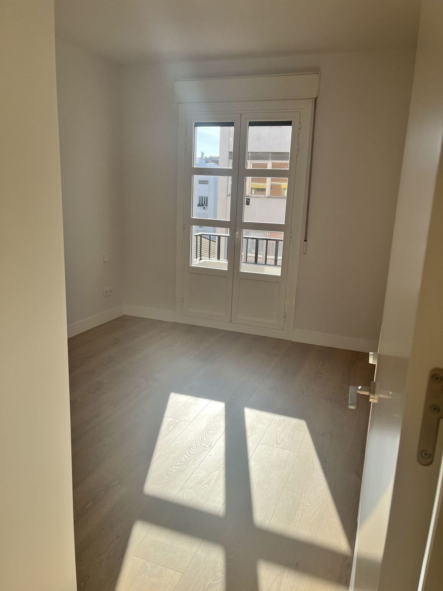 Piso en calle de Castelló - Foto 4