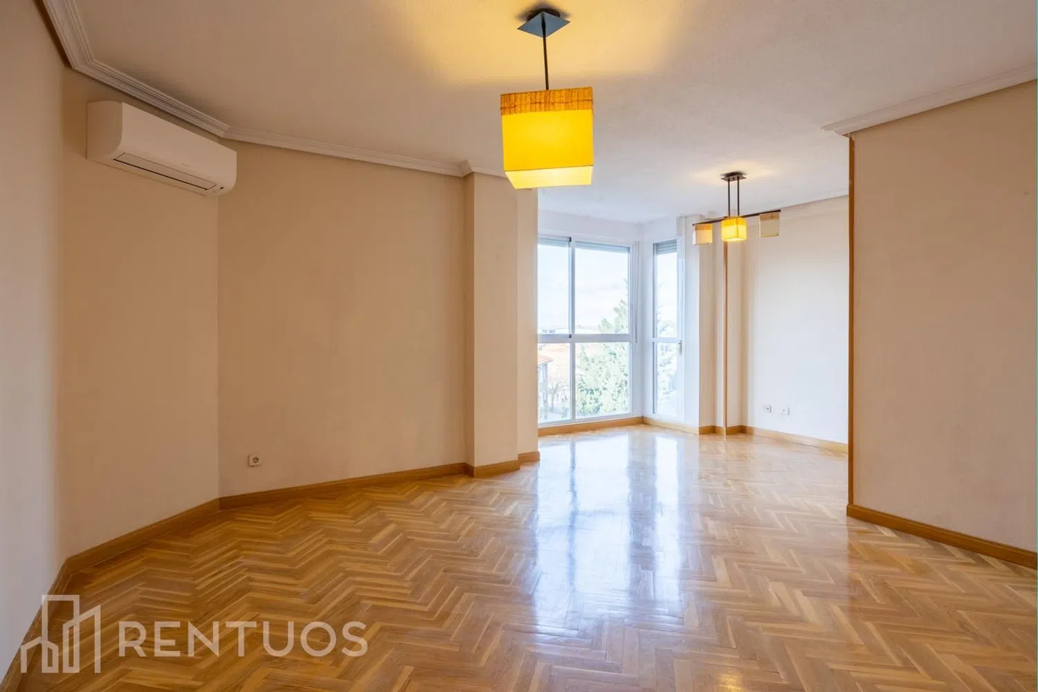 Piso en calle Alanís - Foto 1