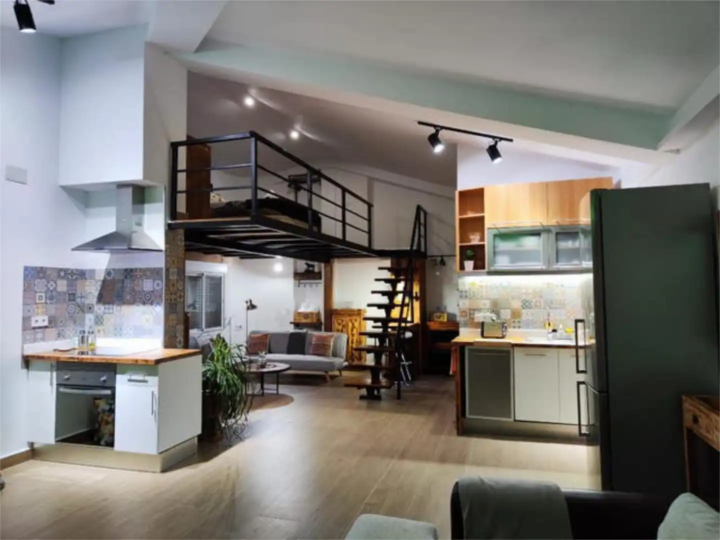 Loft en en la calle principal - Foto 6