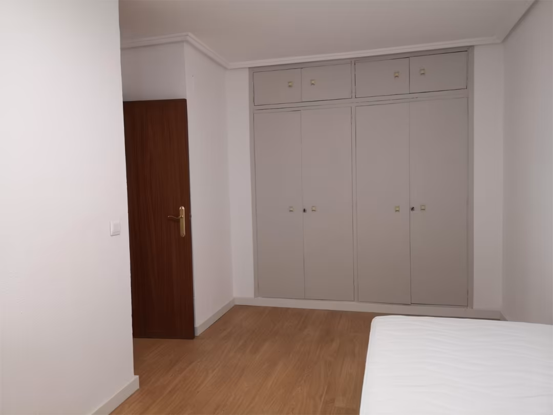 Piso en  Carrer de Campoamor 64 - Foto 11