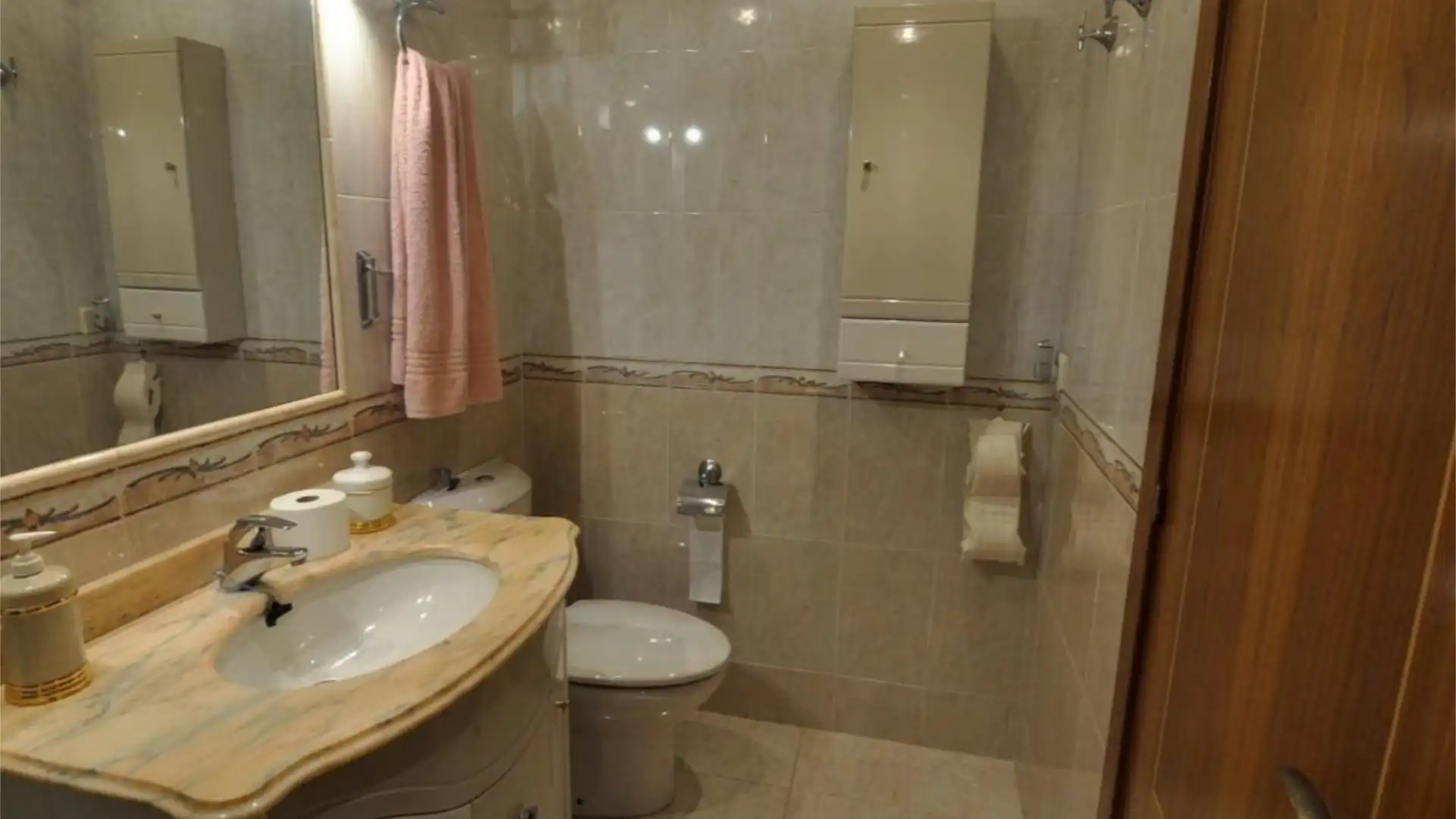 Piso en  Carrer de Carcaixent 4 - Foto 16