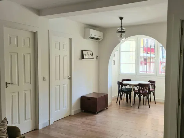 Piso en avenida San Francisco Javier, 1