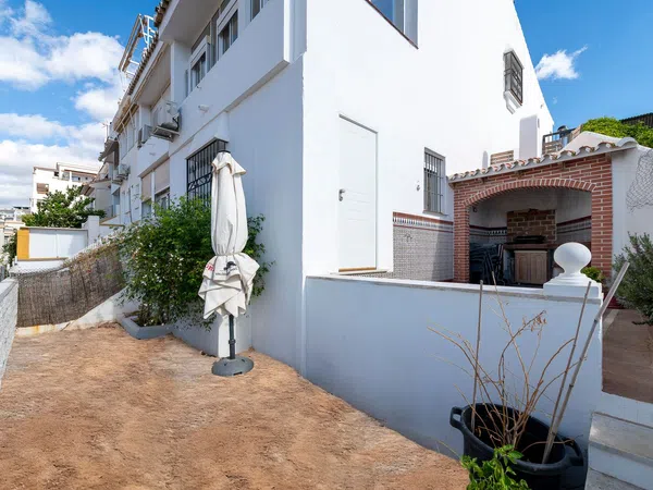 Chalet adosado en calle Picadero, 20 - Foto 3