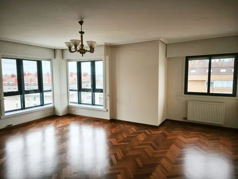 Dúplex en calle Emilio González López, 61