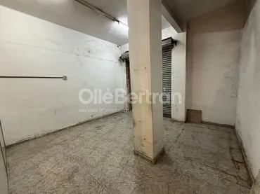 Local comercial en  de Barcelona - Foto 2