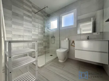 Piso en  Avenida Madrid 6 - Foto 11