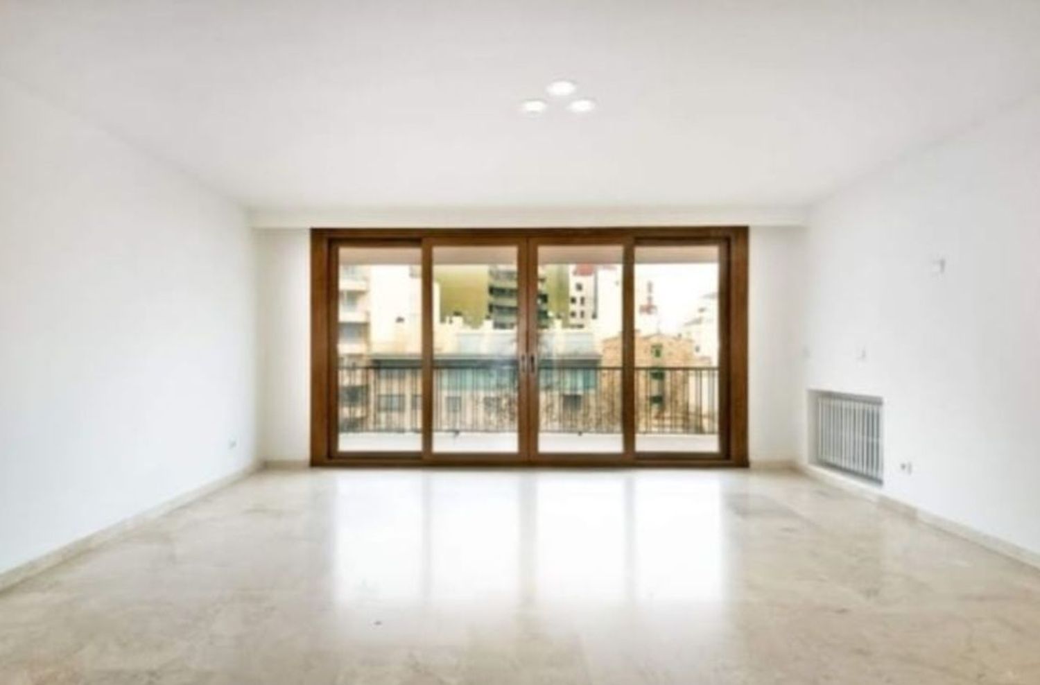 Piso en calle del Marquès de la Sènia, 35 - Foto 2