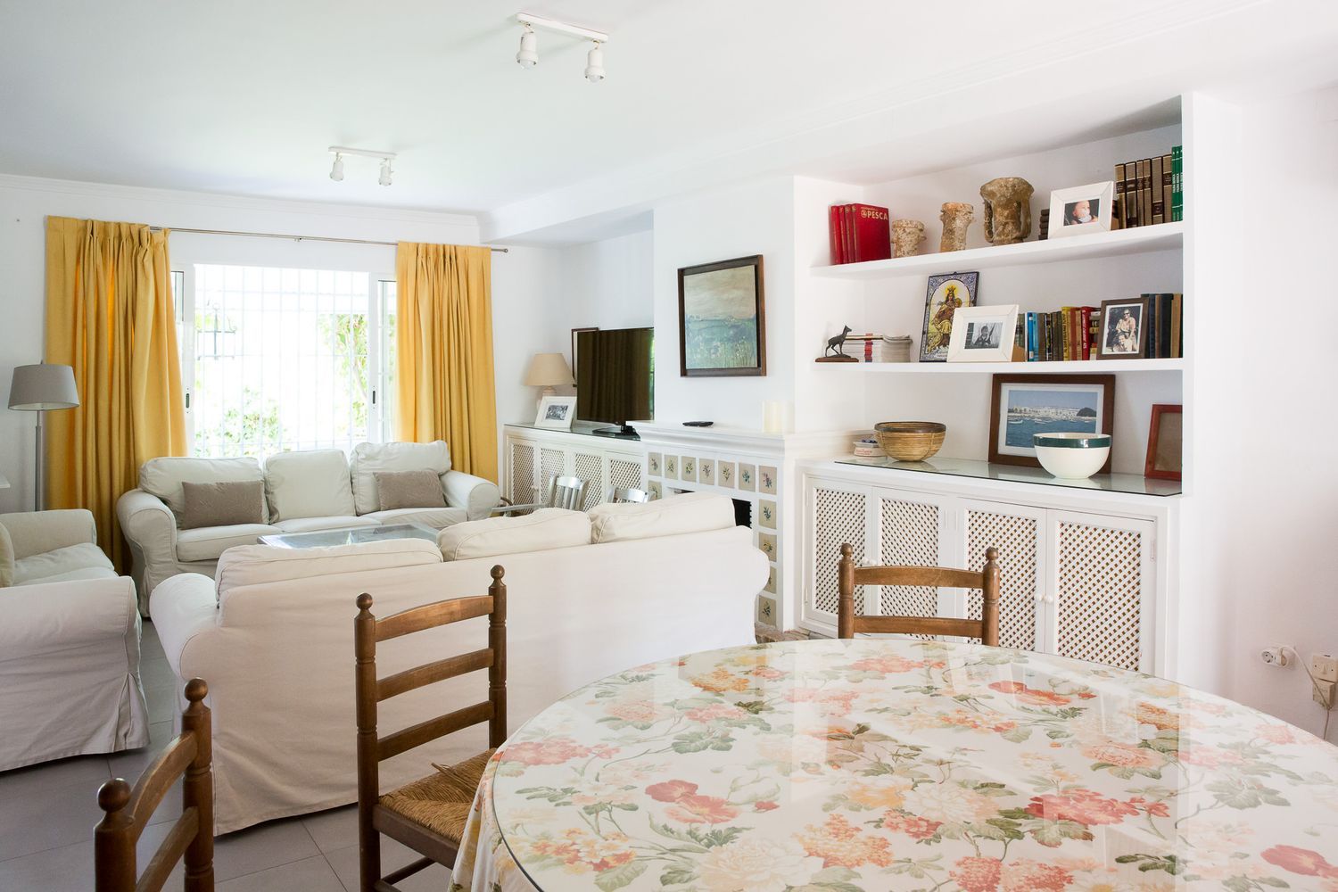 Chalet adosado en Calle Mar Timor s/n - Foto 8