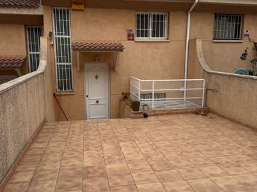 Piso en  Carrer Eramprunyà 60 - Foto 1