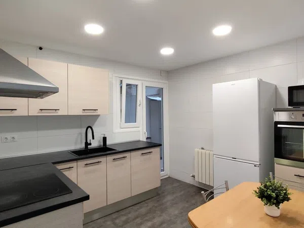 Piso en calle Neptú, 5 - Foto 5