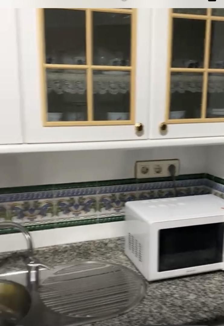 Piso en  Calle Espartinas 6 - Foto 10