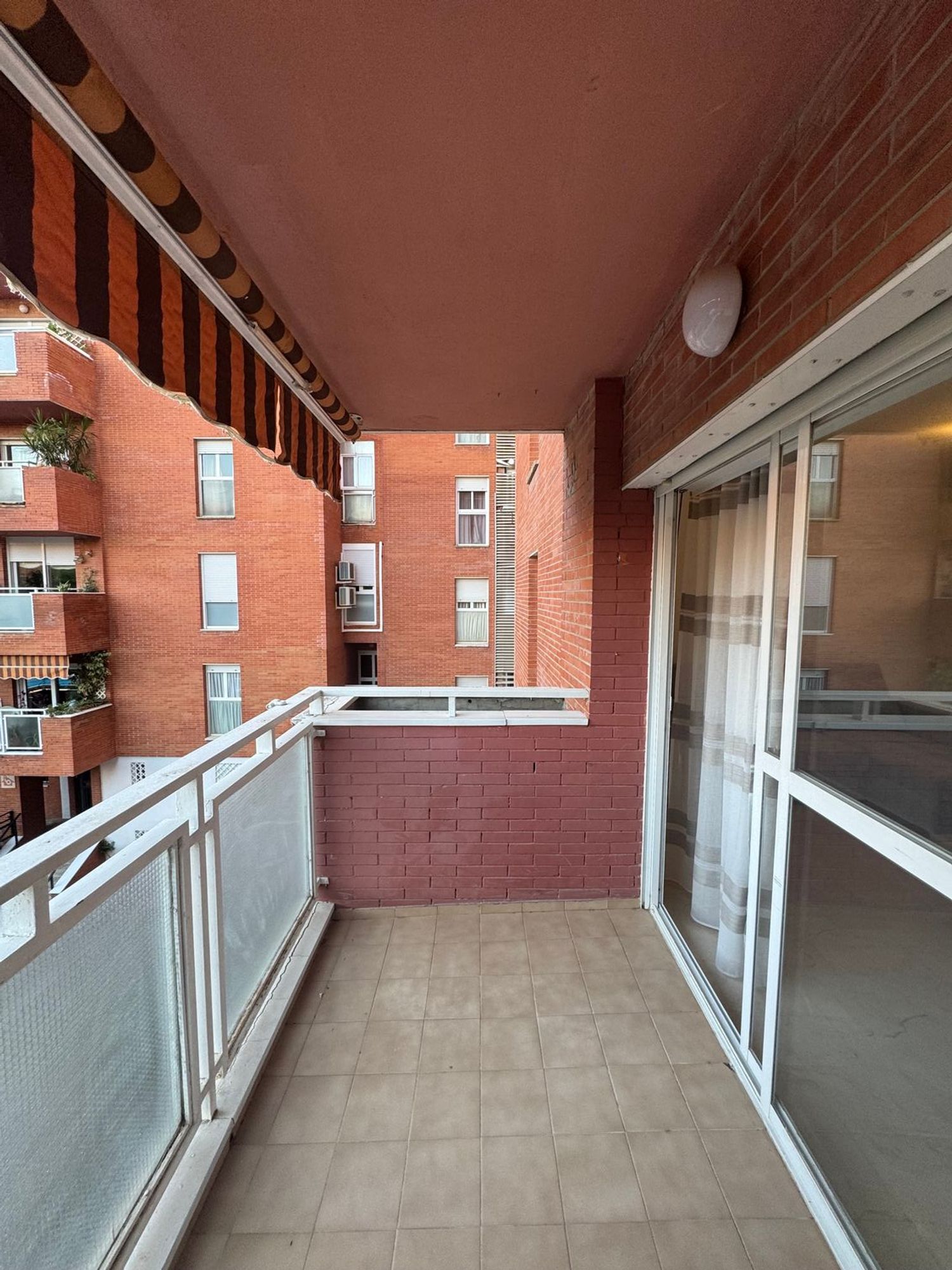Piso en Calle Cueva del Gato, 2, Alcalde L. Uruñuela - Palacio de Congresos - Foto 16
