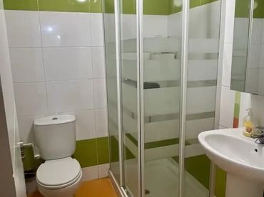 Piso en  Calle Emiliano Gómez Sevillano 5 - Foto 7