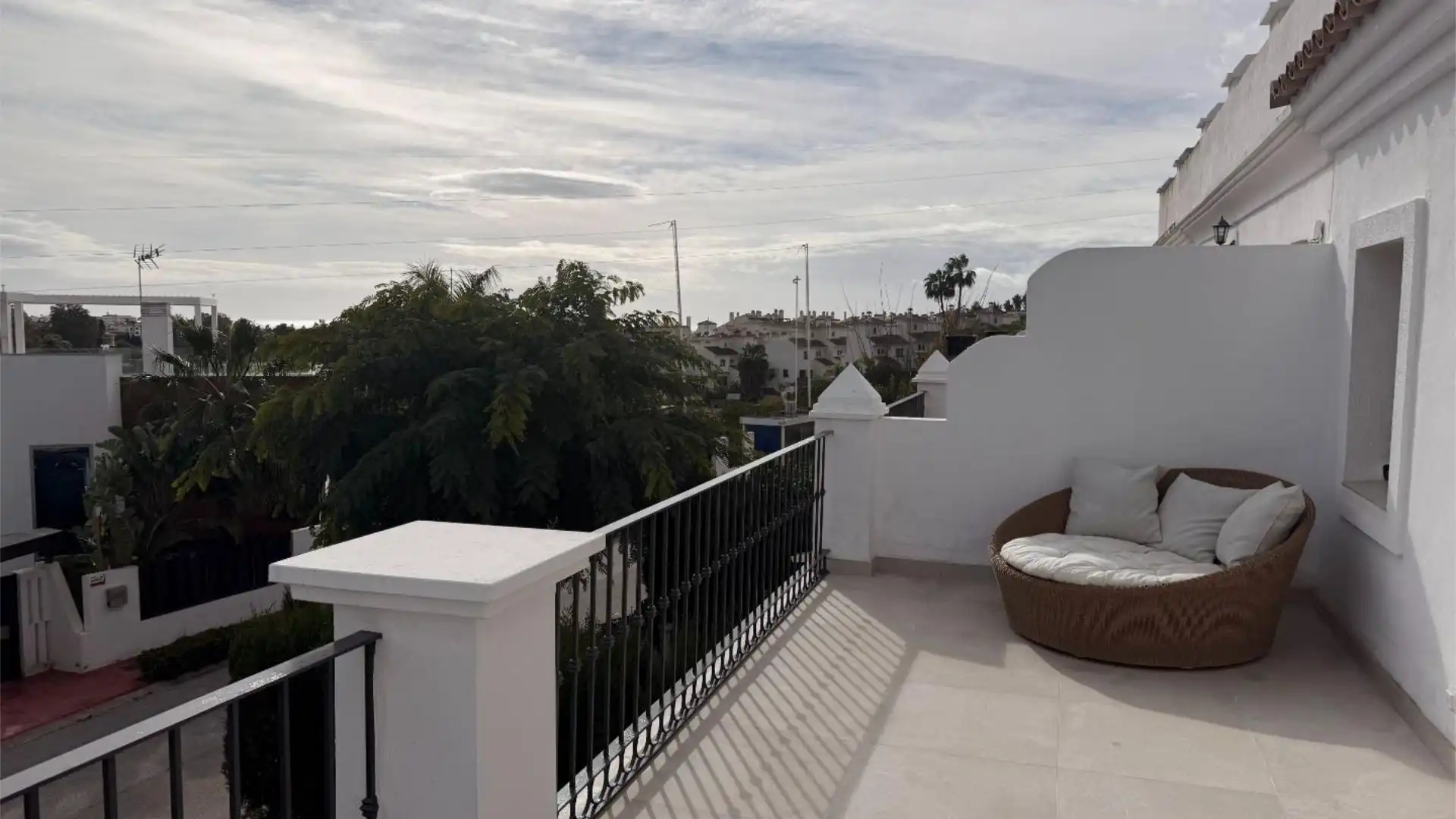 Casa adosada en  Calle del Priorato 15 - Foto 7