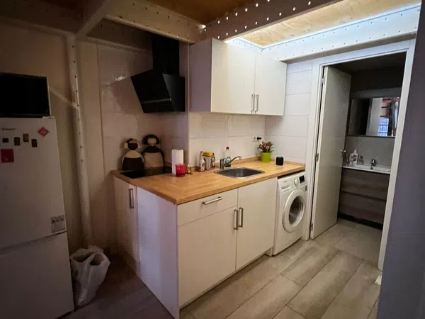 Estudio en calle de las Naves, 21