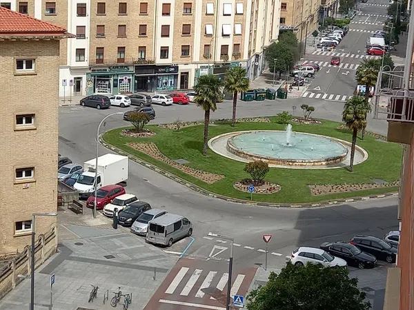 Piso en calle de Olite, 33