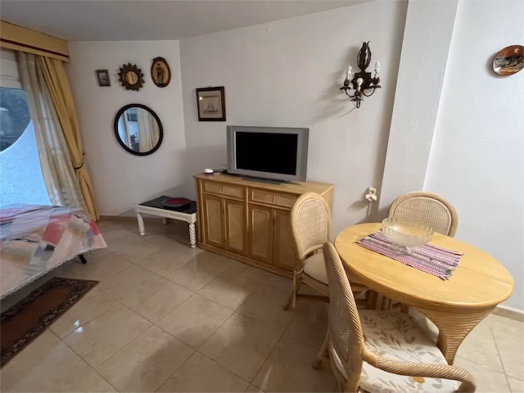 Estudio en  Carrer de's Centre 5 - Foto 4