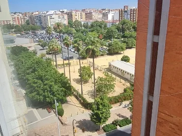 Piso en  Calle Rociana 2 - Foto 24