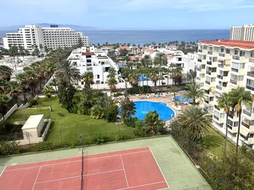 Apartamento en  Avenida Santiago Puig 4 - Foto 1