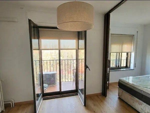 Piso en avenida de los Reyes de España, 26 - Foto 3