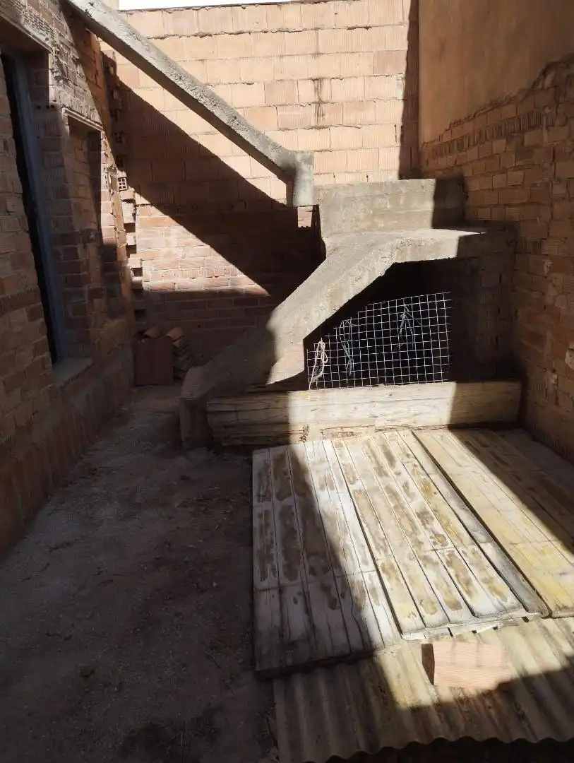 Casa adosada en  Calle Benamargosa 4 - Foto 7