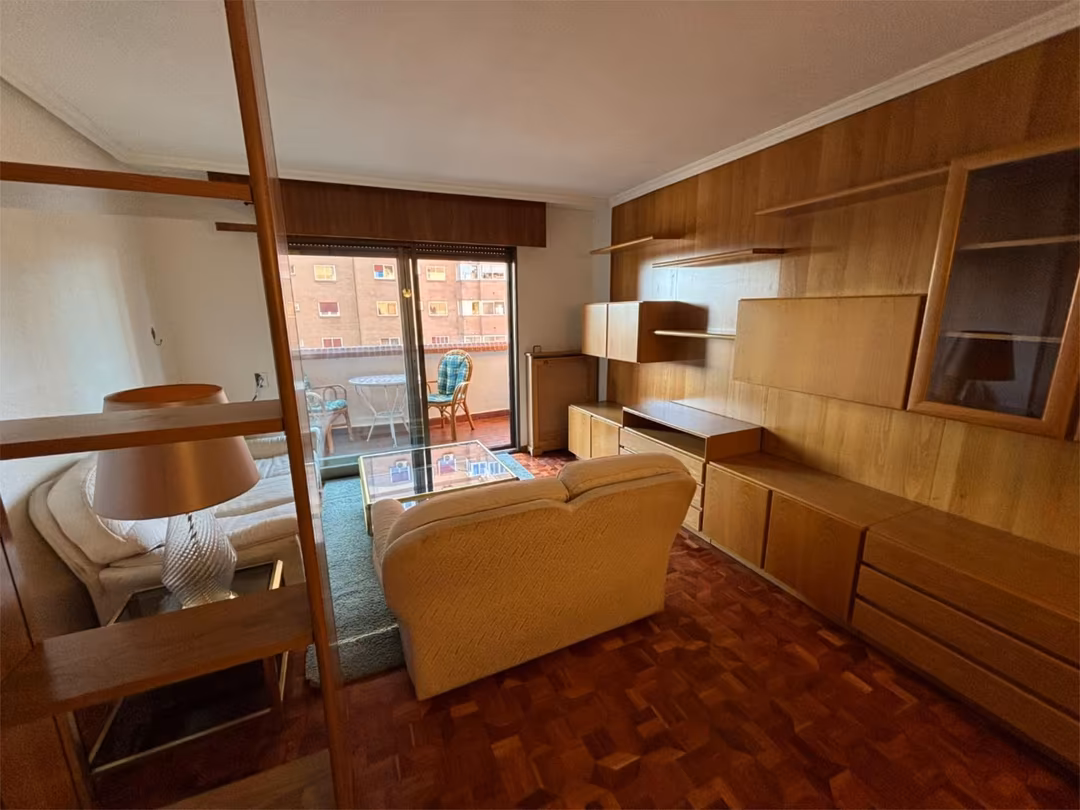 Piso en  Calle de la Villa de Marín 8