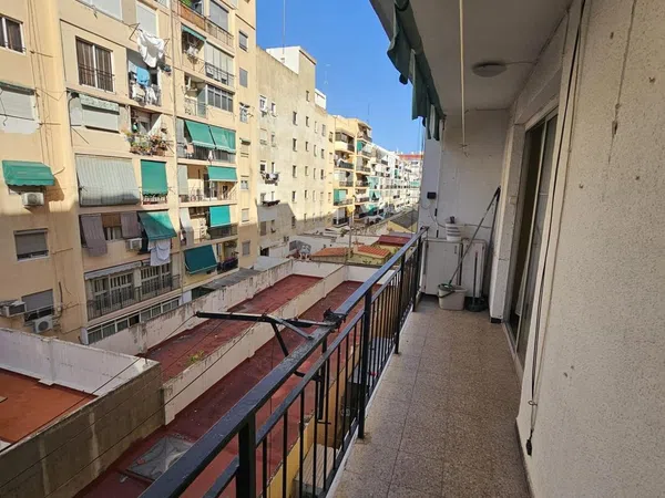 Piso en Calle dels Sants Just i Pastor s/n, Albors - Foto 4
